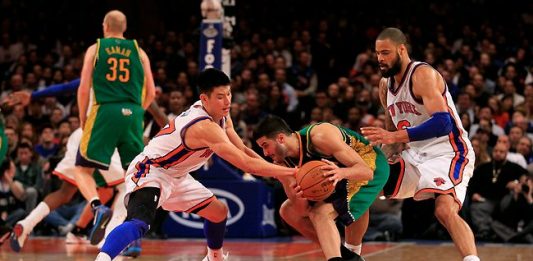 Đội hình bóng rổ cơ bản và những điều cần biết người mới bắt đầu Đội hình bóng rổ cơ bản và những điều cần biết người mới bắt đầu