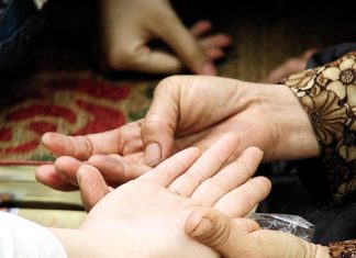 Đánh đề con gì khi mơ thấy đi xem bói? mơ thấy xem bói