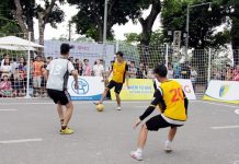 Kỹ thuật bóng đá đường phố – Khả năng phô diễn tuyệt kỹ Kỹ thuật bóng đá đường phố