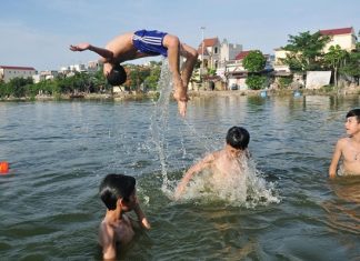 Mơ thấy tắm sông – Điềm báo và con số may mắn sẽ về Mơ thấy tắm sông