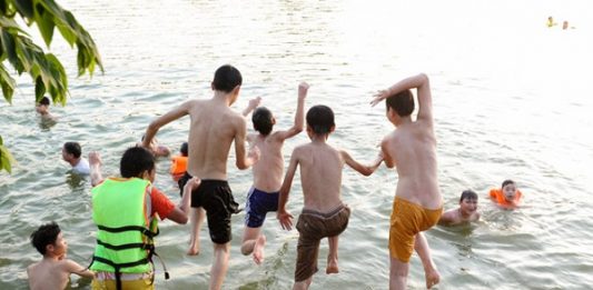 Giải mã giấc mơ thấy tắm sông, đánh số gì chắc trúng mơ thấy tắm sông