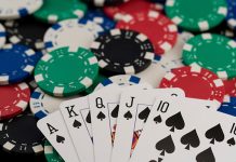Giải đáp thắc mắc ý nghĩa quân bài joker hướng dẫn chơi poker